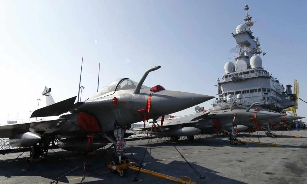 “Βουτιά” 41% στις γαλλικές εξαγωγές όπλων το 2020-Καλός πελάτης η Ελλάδα